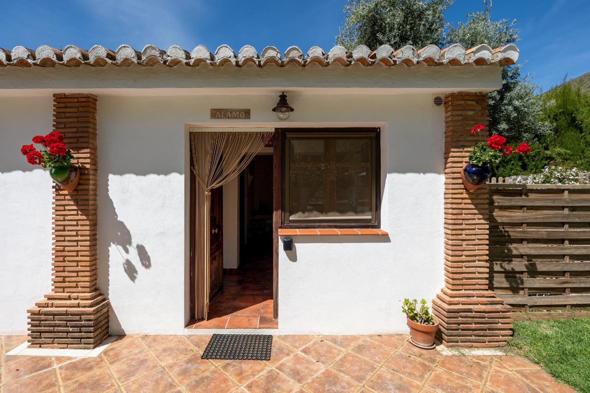 Casa Rural Alba Montis グエハル・シエラ エクステリア 写真